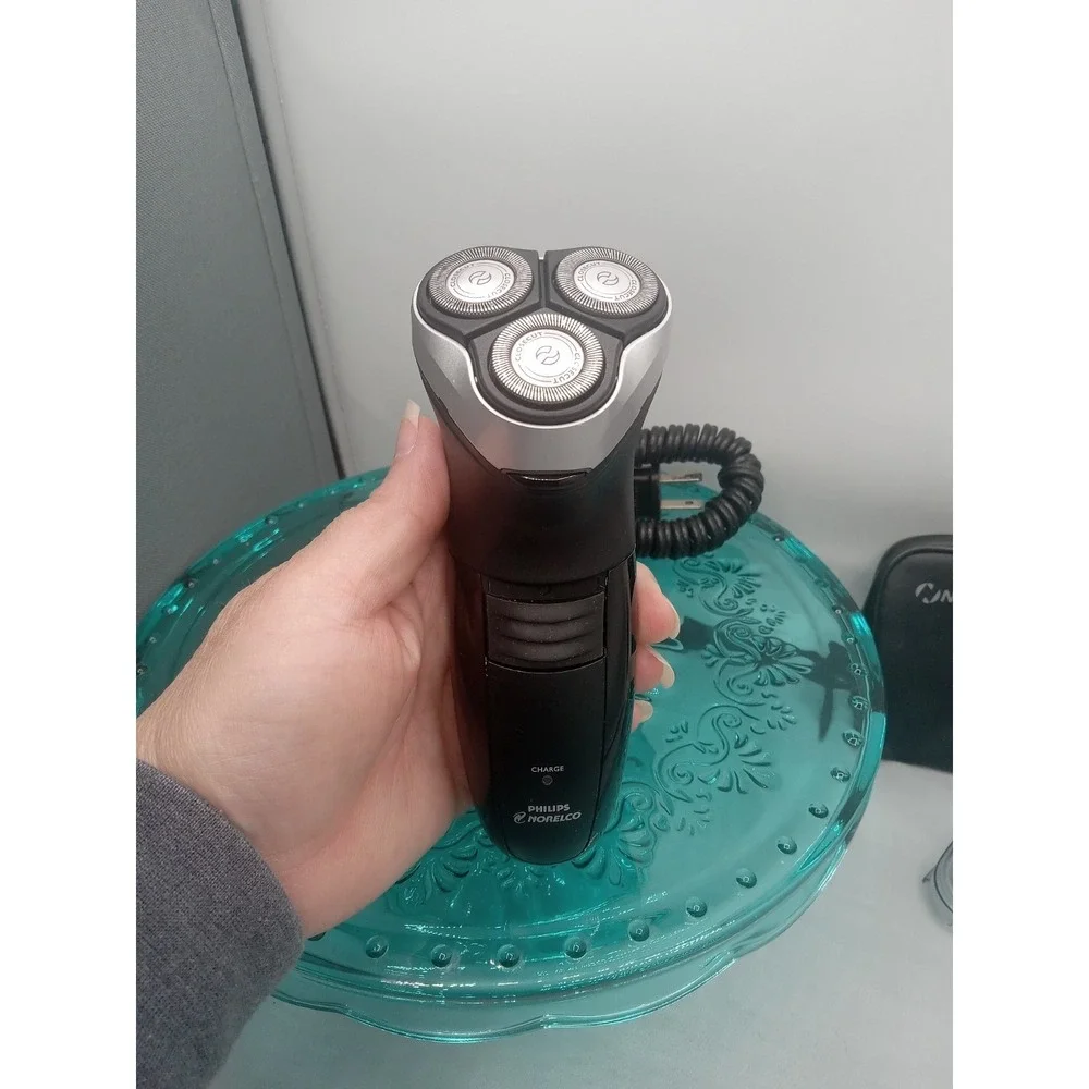 Philips Norelco Closecut Rechargeable Cordless Shaver 6955XL Tested‎